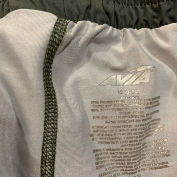 Shorts - Picture 2 of 2